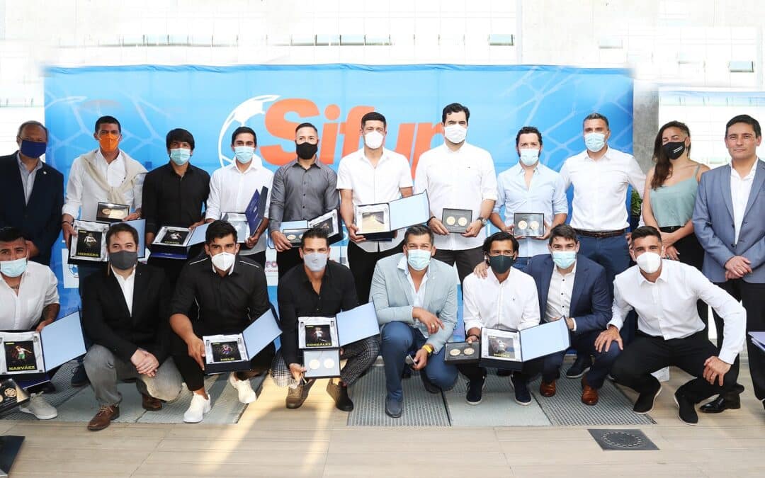 Futbolistas recibieron tercera entrega del Fondo de Retiro
