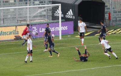 Colo Colo venció a Universidad de Chile y extiende su invicto en el Estadio Monumental