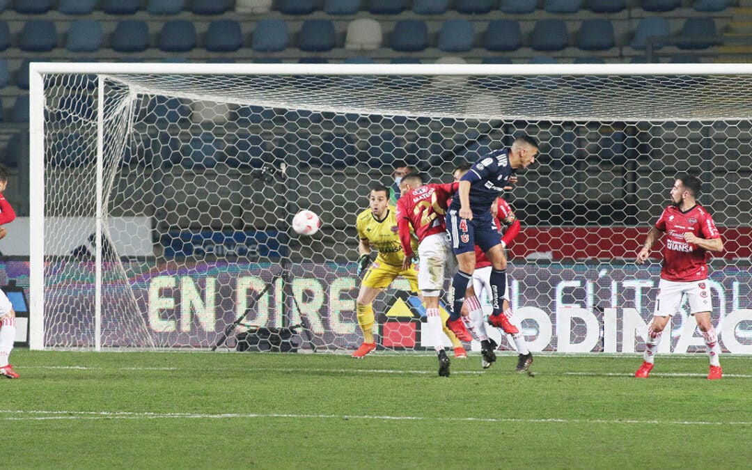 Universidad de Chile y Ñublense empataron en un intenso duelo en Rancagua