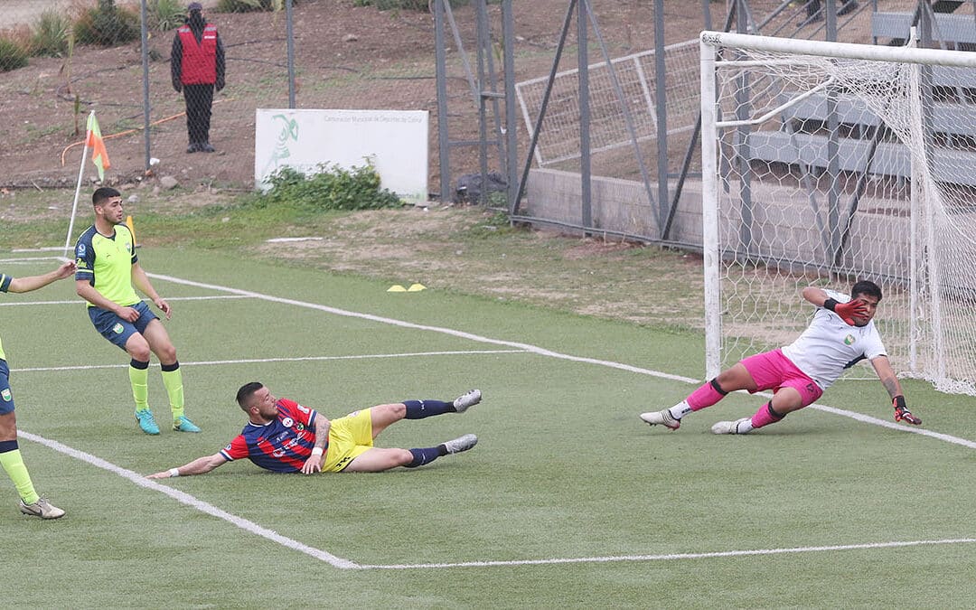 Deportes Iberia venció a Colina y continúa en el liderato