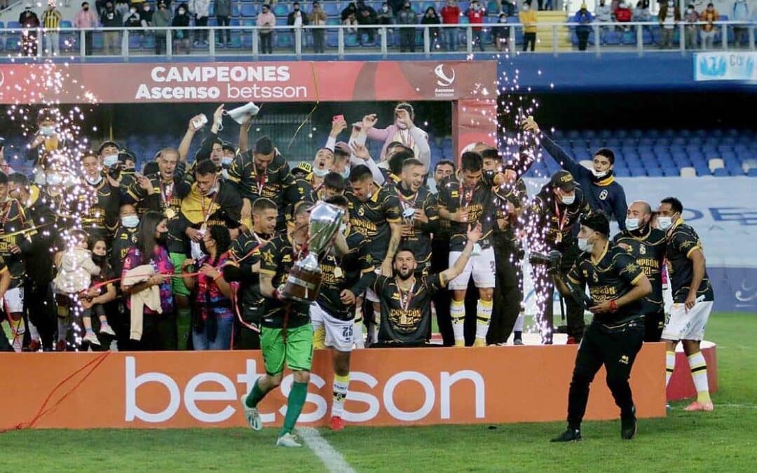 COQUIMBO UNIDO VENCIÓ A FERNANDEZ VIAL Y SE CONSAGRÓ CAMPEON DEL ASCENSO