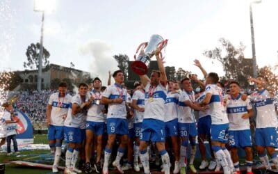 Universidad Católica goleó a Everton y consigue un histórico Tetracampeonato