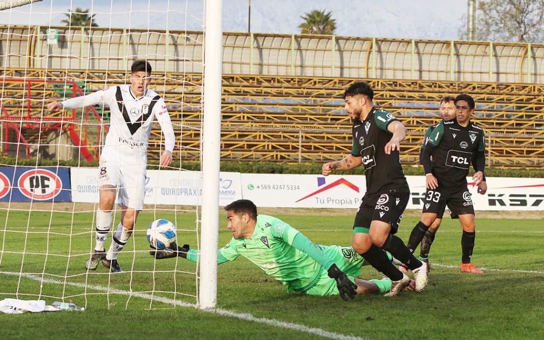 Wanderers derrotó de visita a Santiago Morning y sale del fondo de la tabla