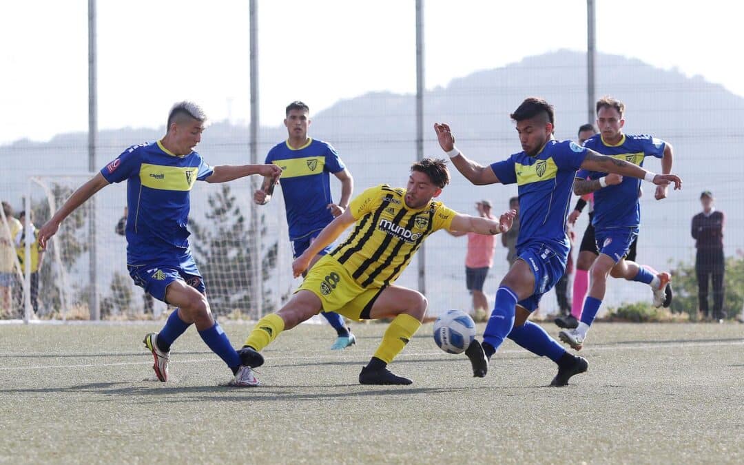 Barnechea derrotó a Fernández Vial y se instala en zona de liguilla