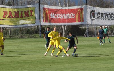 En la Casa del Futbolista del Sifup se disputó el primer partido internacional de su historia