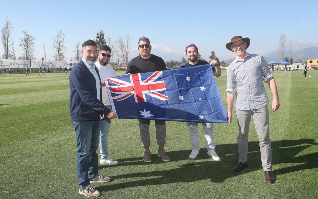 Con la presencia de su embajador, Australia Sub 20 finalizó su concentración en la Casa del Futbolista